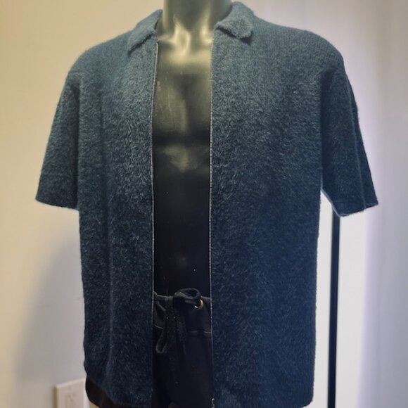 SOFT TEXTURED ZIP UP COLLARD SHIRT - Picture 4 of 5